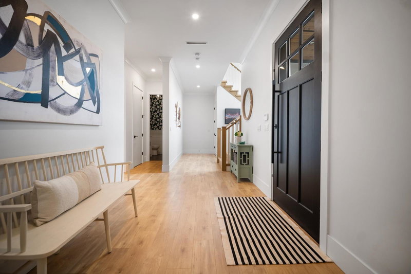 8910 117a Street, Delta, V4C 6C8 | Image 2