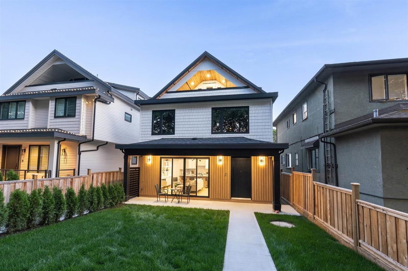 1 - 3576 Pender Street, Vancouver, V5K 2E3 | Image 2