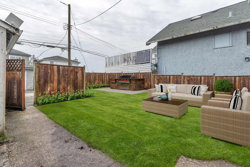 2052 41st Avenue, Vancouver, V5P 1L4 | Image 2