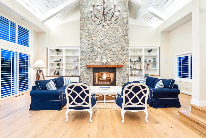 614 Lowry Lane, North Vancouver, V7G 1R3 | Image 3