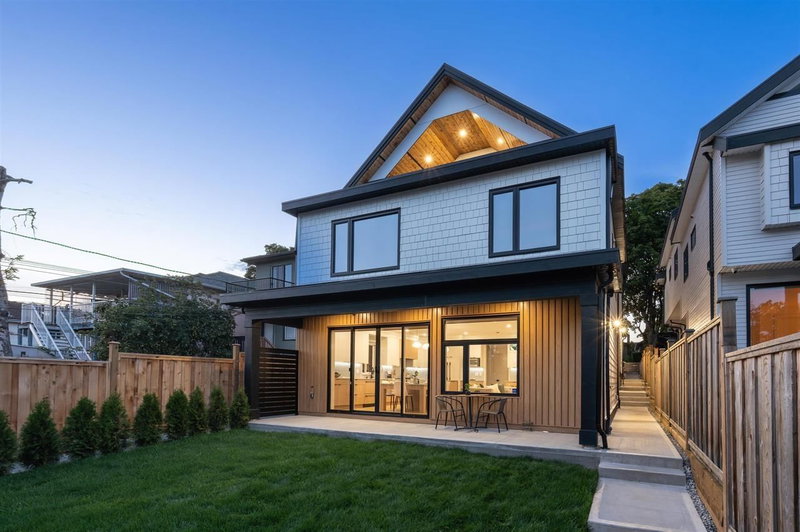 2 - 3576 Pender Street, Vancouver, V5K 2E3 | Image 2