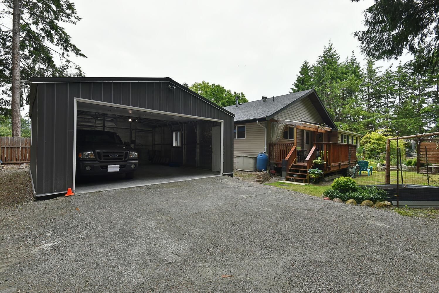 Listing Image 19