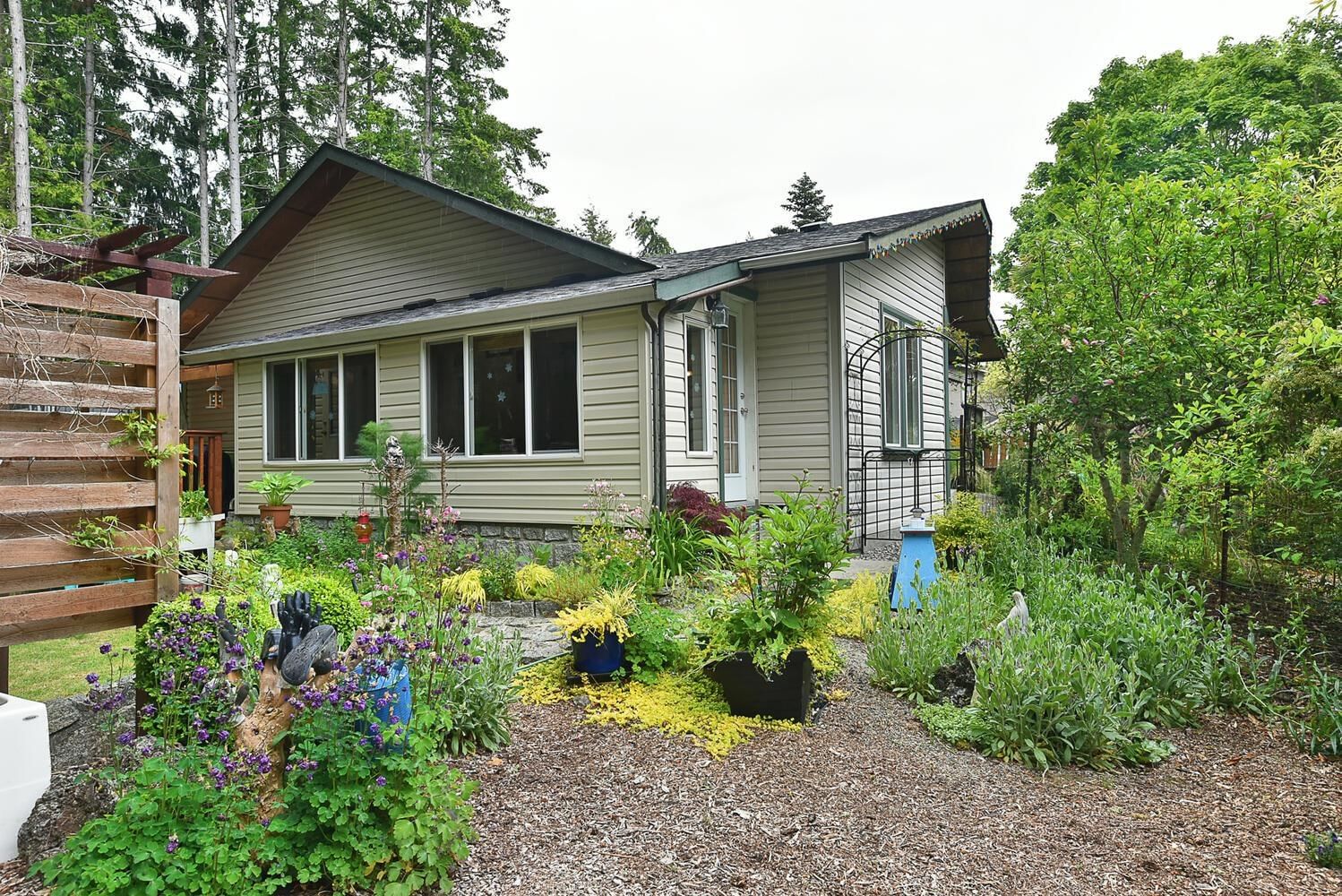 Listing Image 25