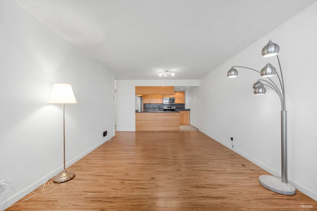 2402 - 9521 Cardston Court