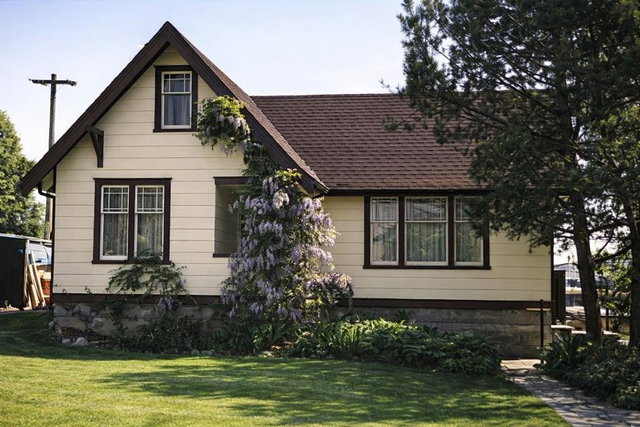 375 Blue Mountain Street