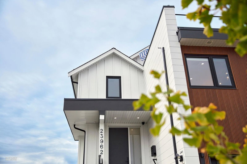 23962 120b Avenue, Maple Ridge, V4R 2T7 | Image 2