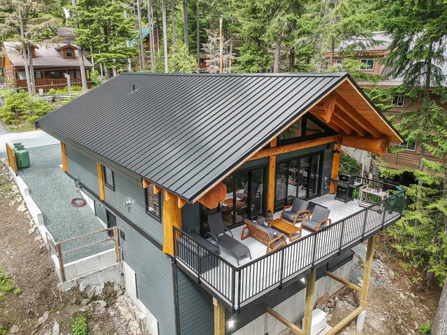 14934 Parkhill Boulevard