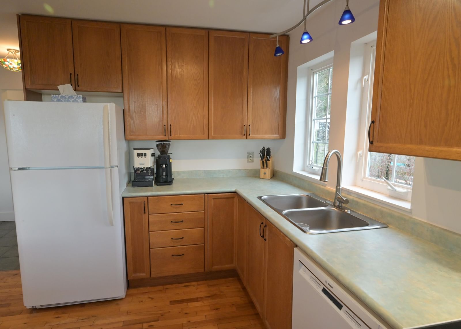 Listing Image 18