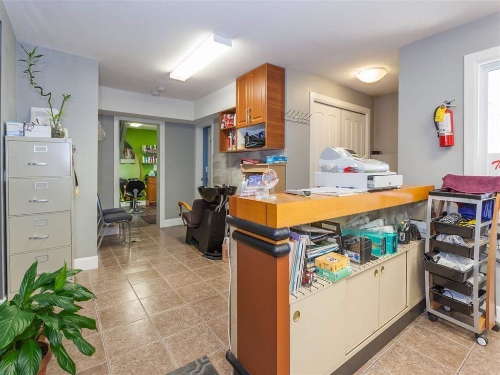 Listing Image 13