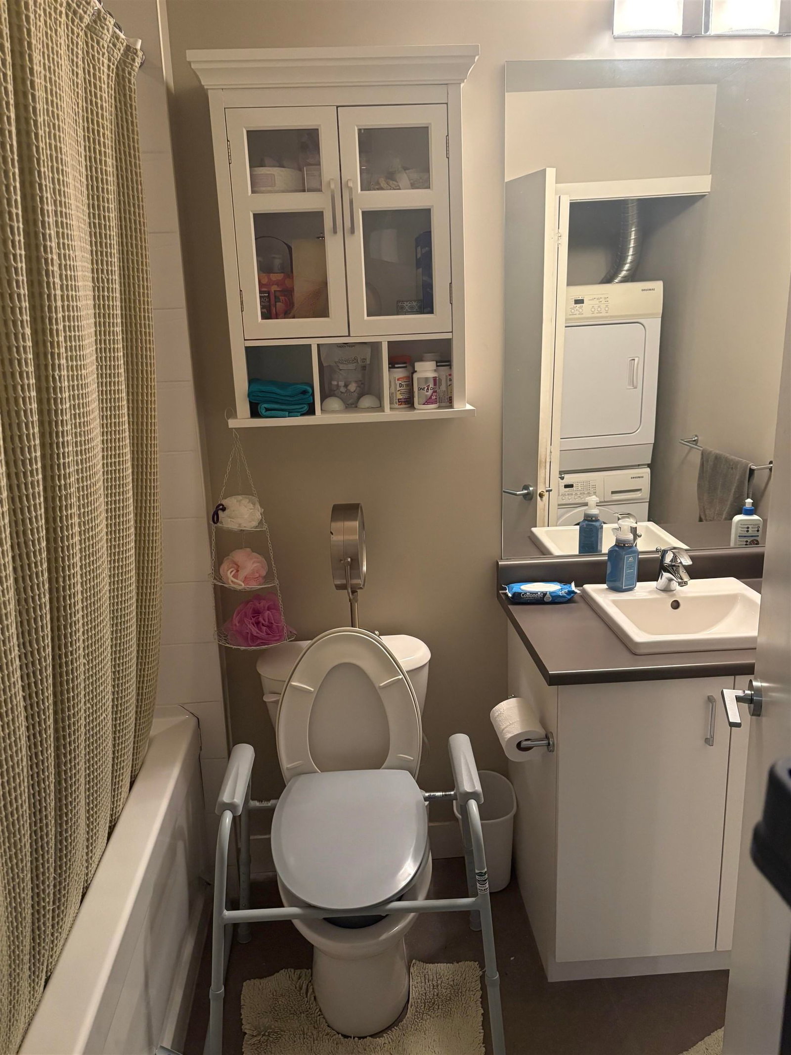Listing Image 11