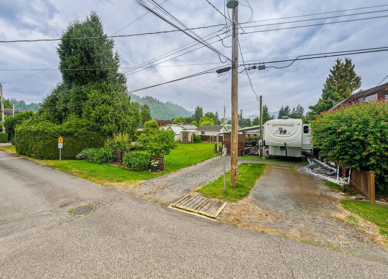 22 - 9053 Shook Road, Mission, V2V 7M6 | Image 3