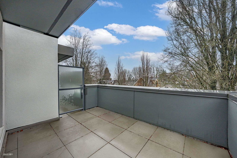 202 - 2075 1st Avenue, Vancouver, V5N 1B6 | Image 2