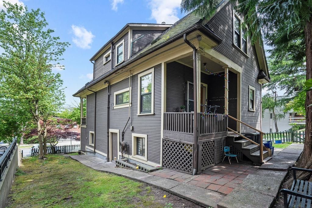 Listing Image 23