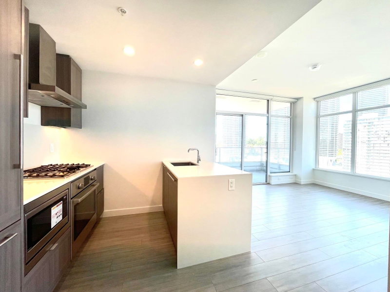 1604 - 2351 Beta Avenue