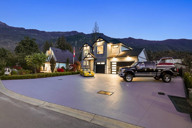 52692 Rosestone Place