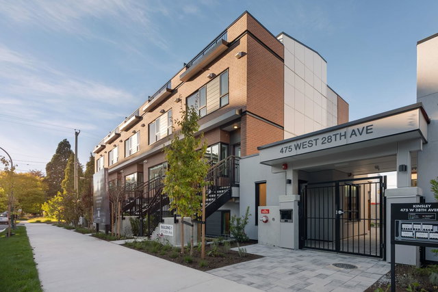 121 - 471 28th Avenue W