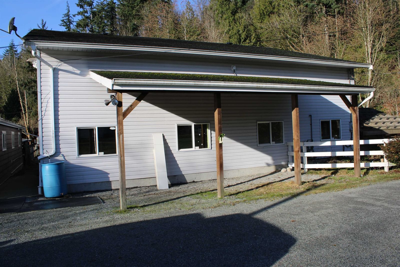 Listing Image 17