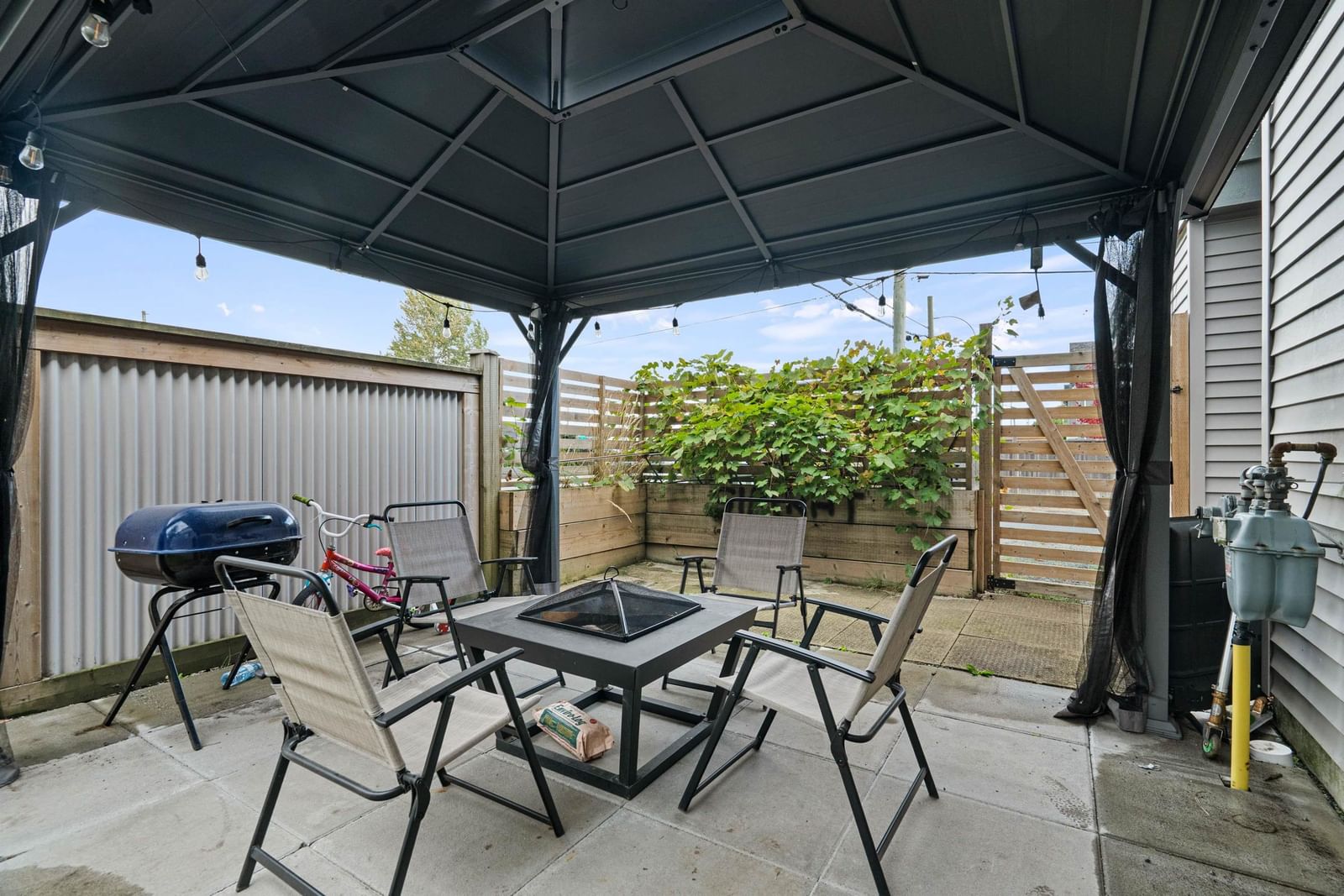 Listing Image 30