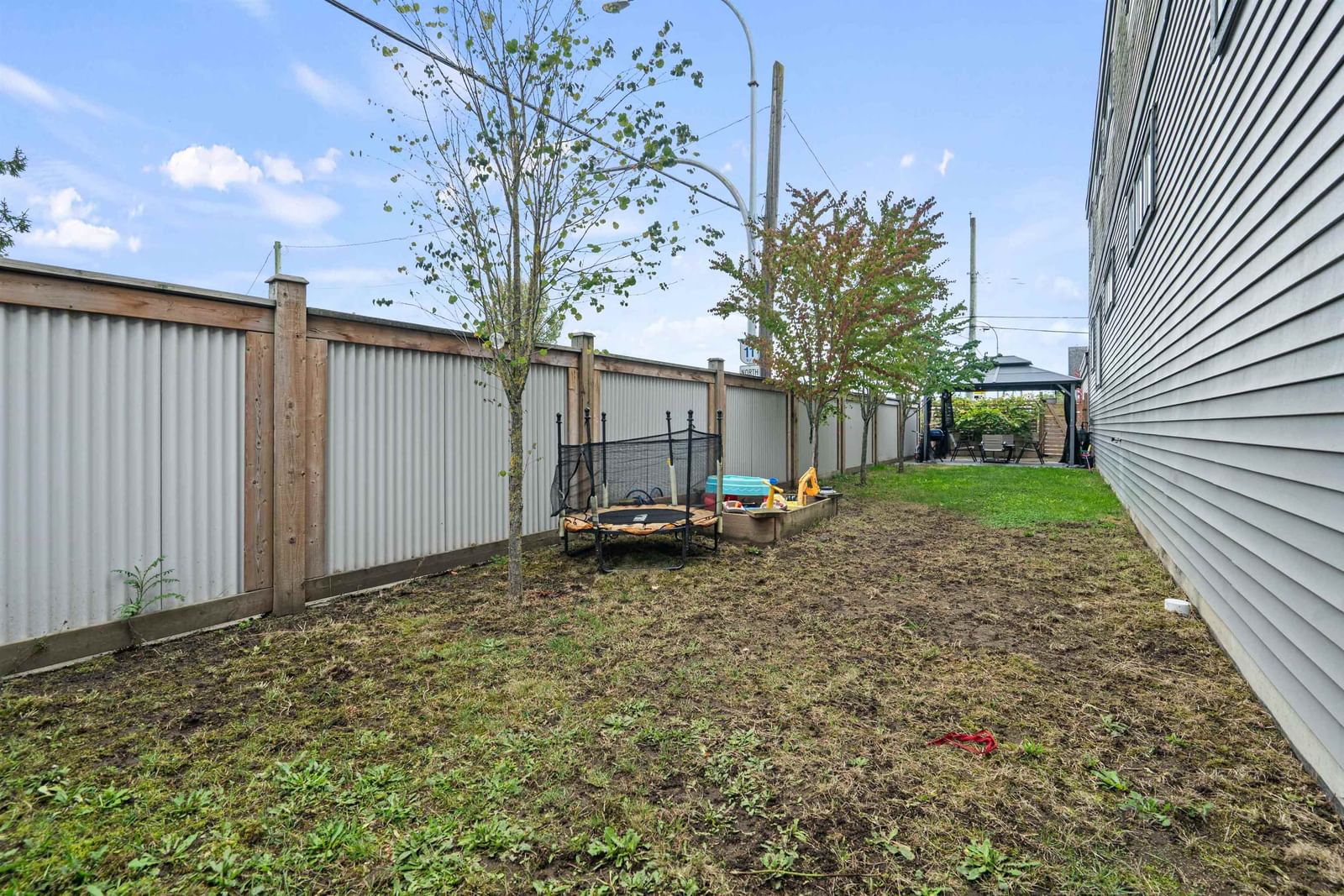 Listing Image 32