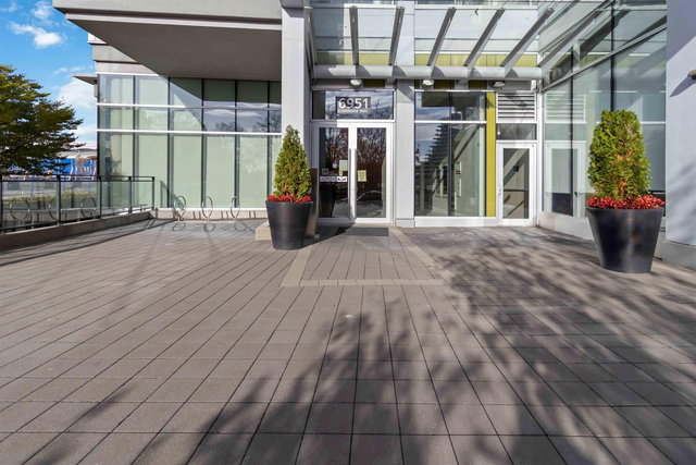 1206 - 6951 Elmbridge Way