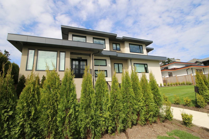 13525 16th Avenue, Surrey, V4A 9K9 | Image 2