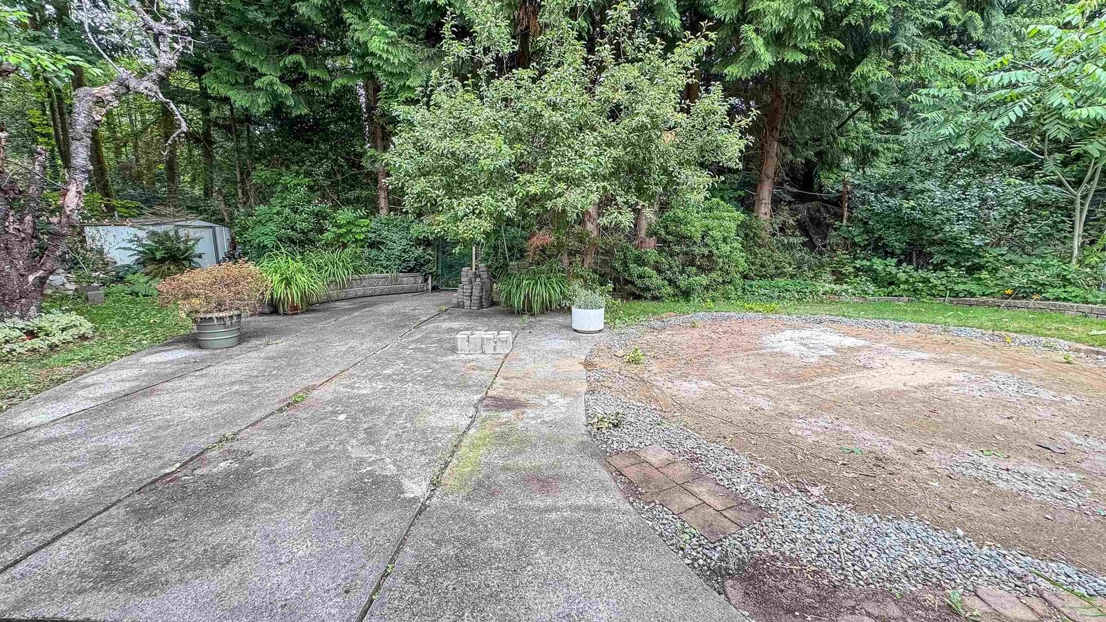 Listing Image 36