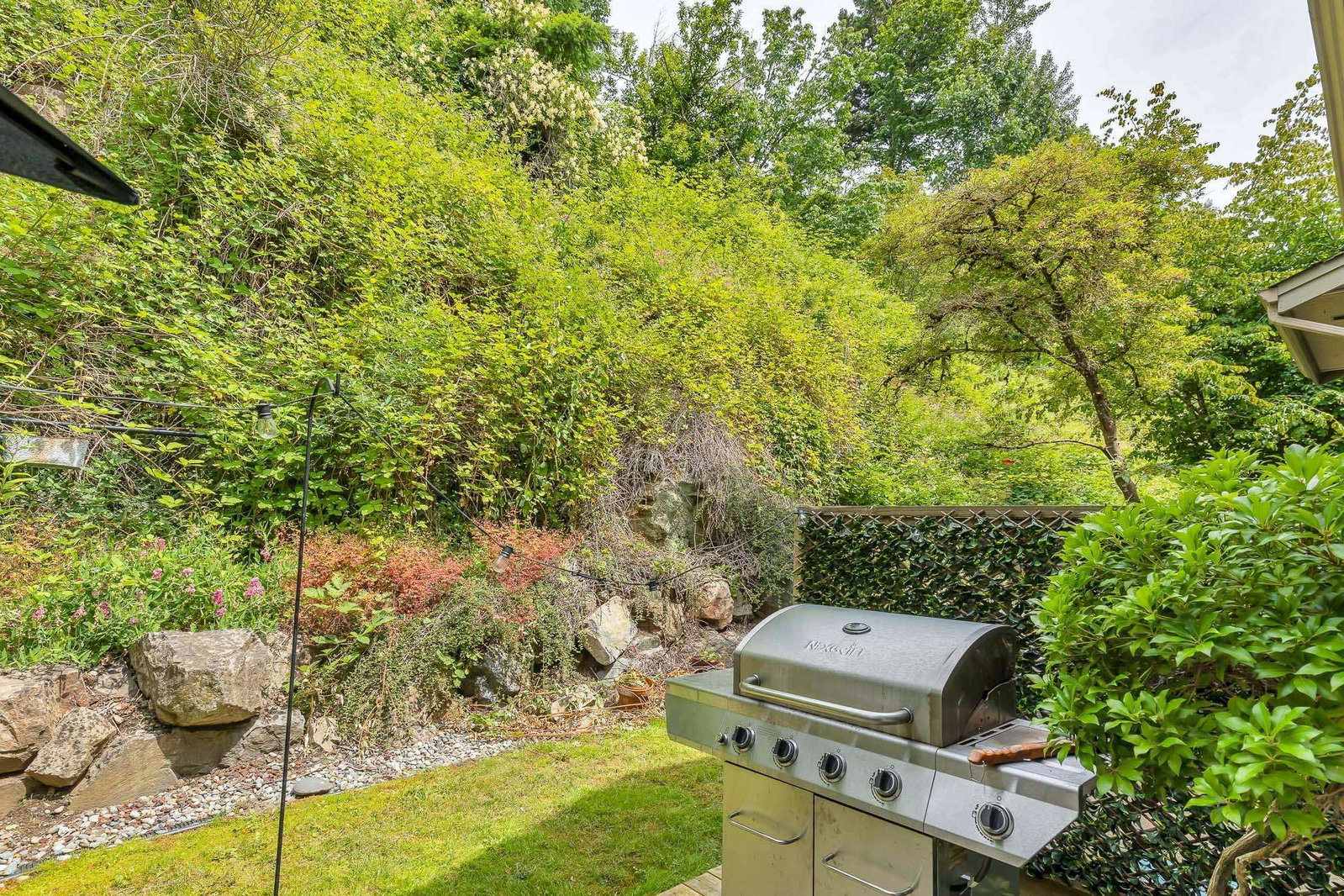 Listing Image 36