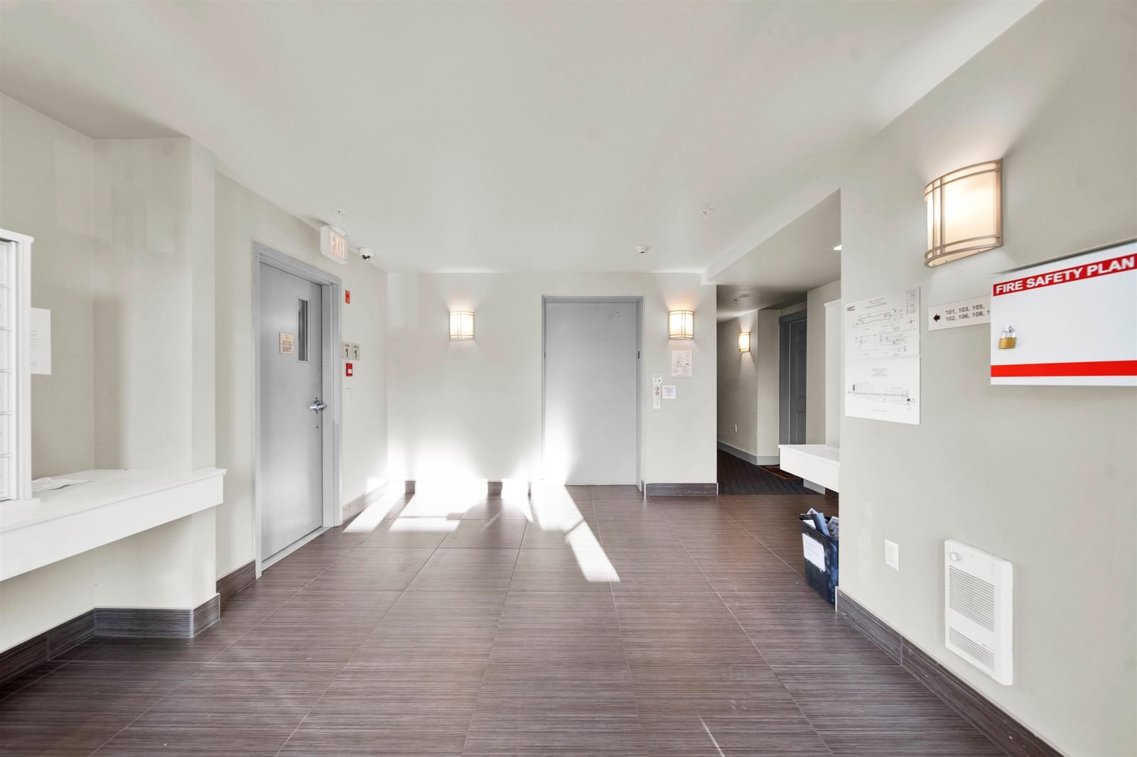 Listing Image 27