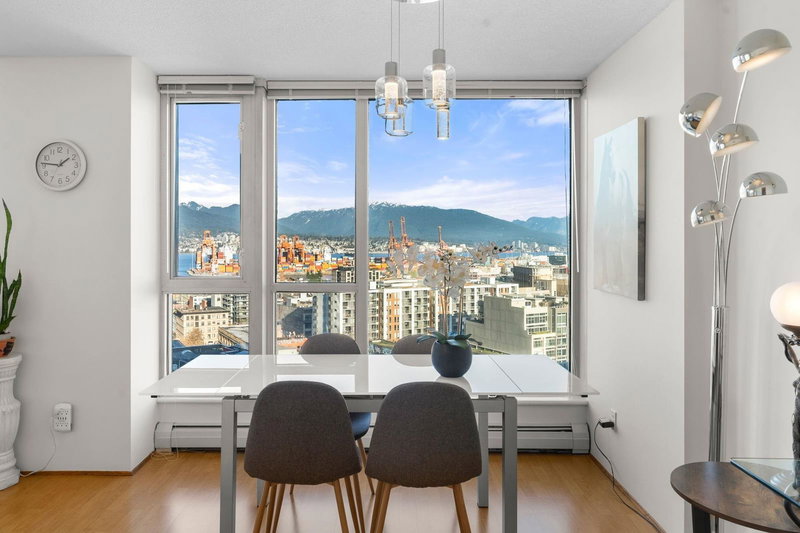 1702 - 183 Keefer Place, Vancouver, V6B 6B9 | Image 3
