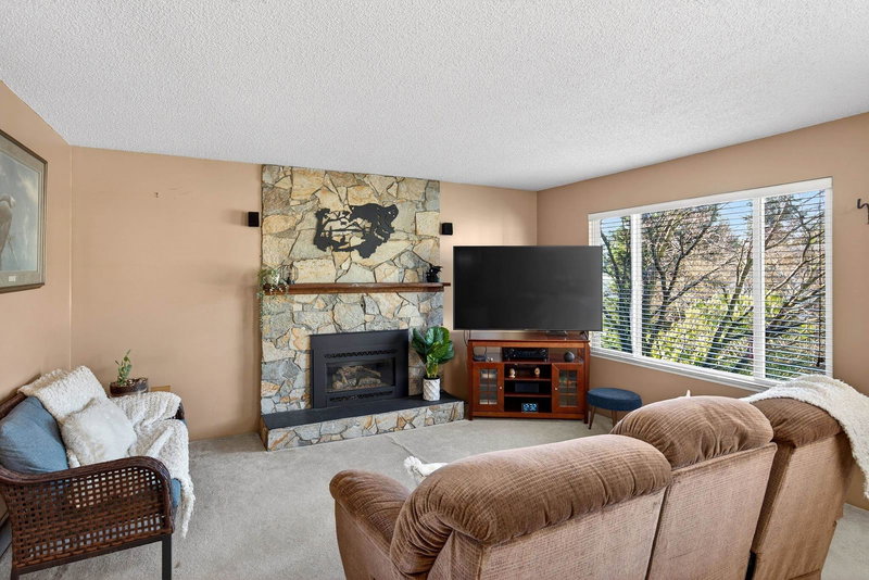 2872 Woodland Drive, Langley, V2Y 1G3 | Image 3