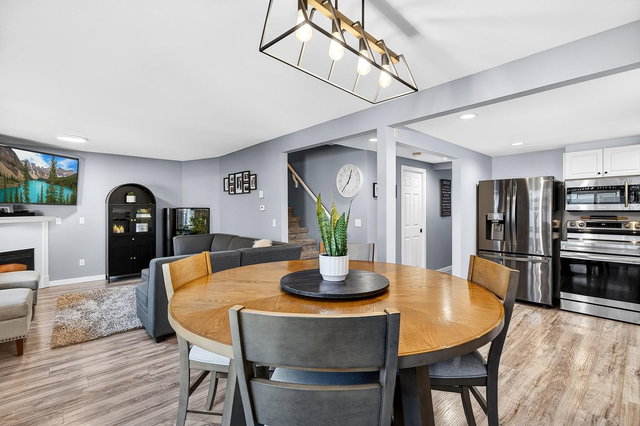 26 - 21409 Dewdney Trunk Road