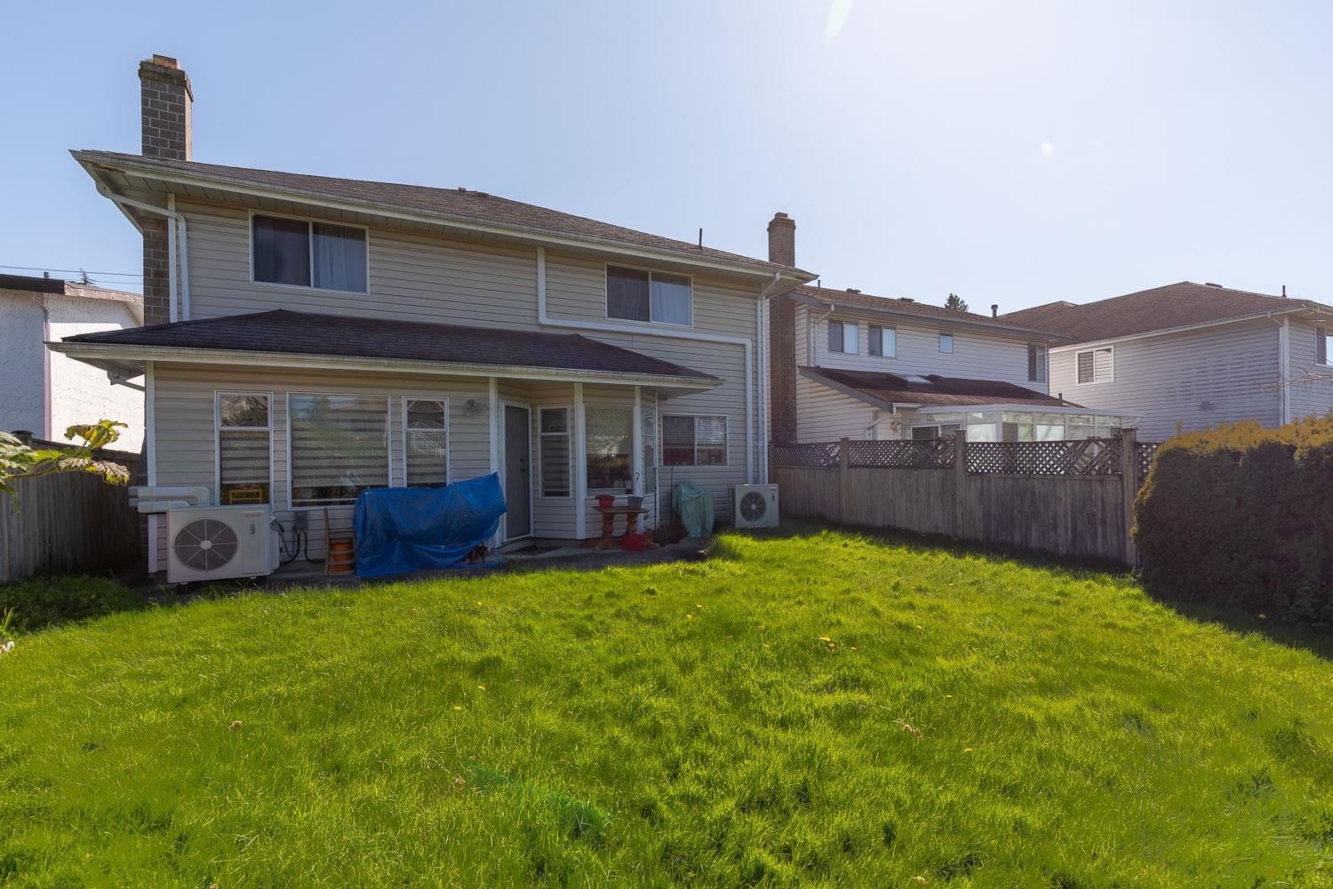 Listing Image 10