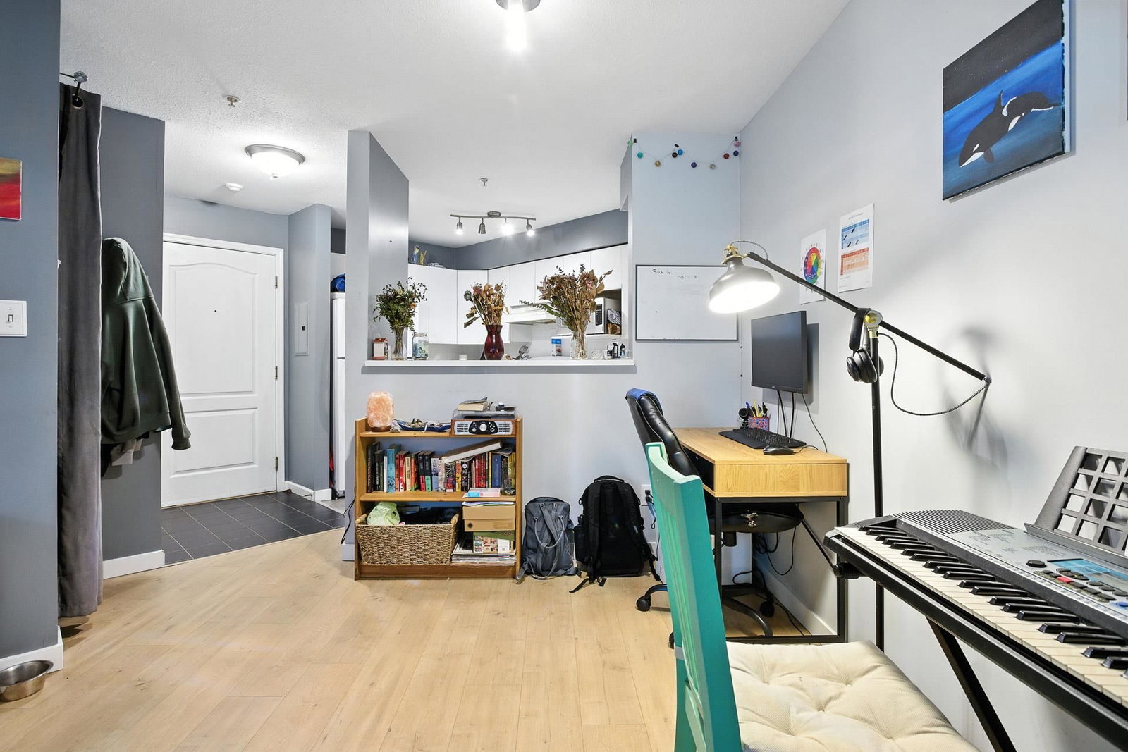 Listing Image 13