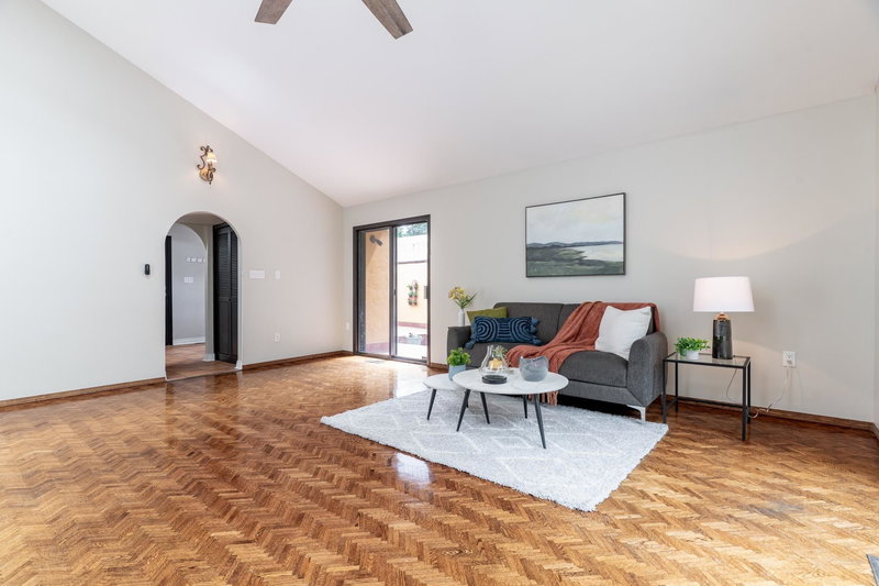 8649 Sunbury Place, Delta, V4C 3Y9 | Image 3