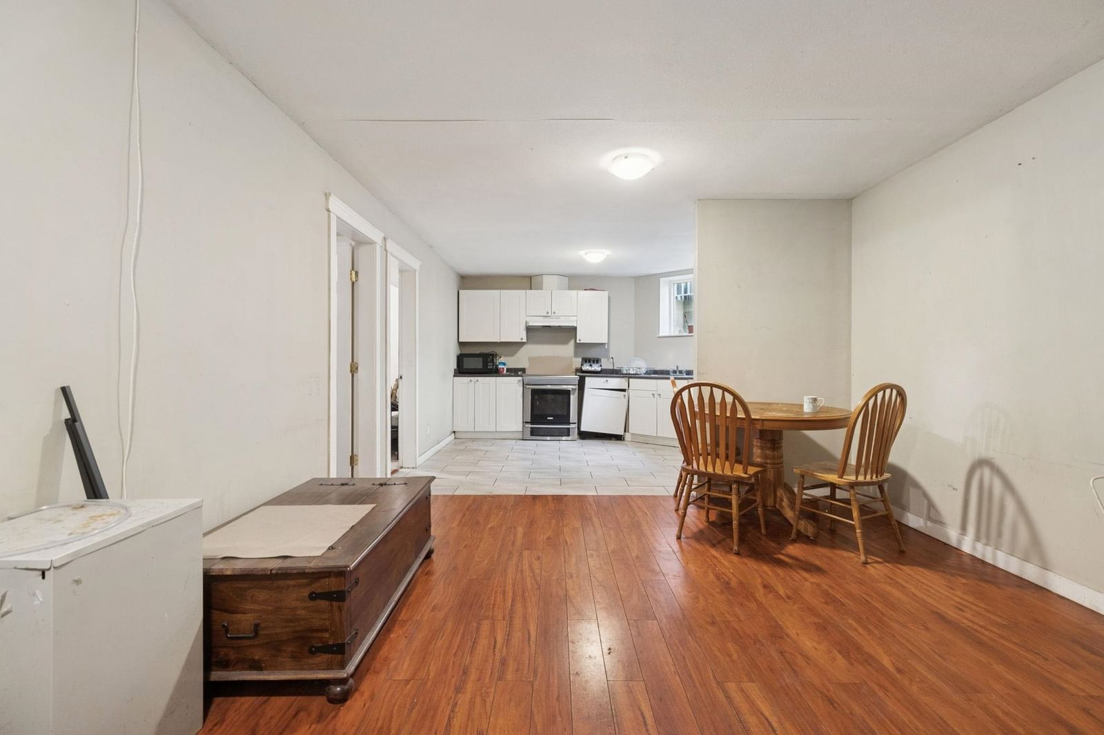 Listing Image 23