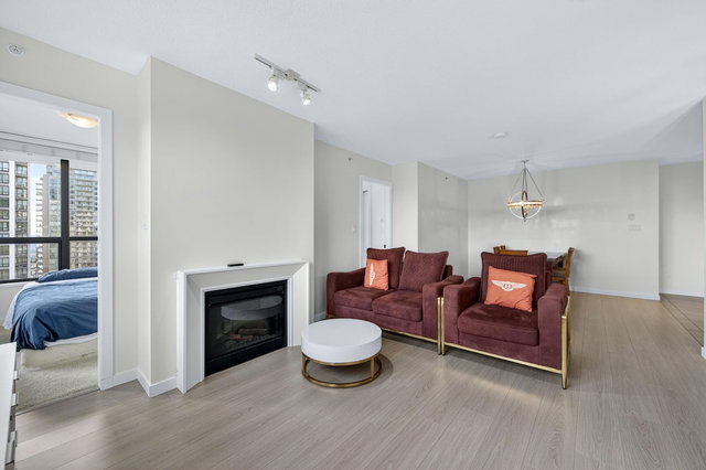 1706 - 2982 Burlington Drive