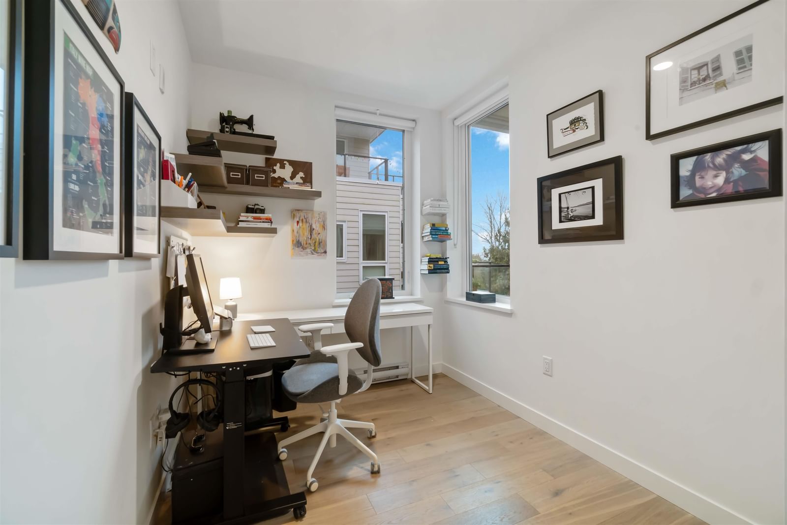 Listing Image 15