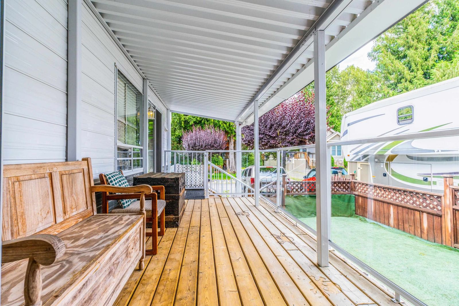 Listing Image 18