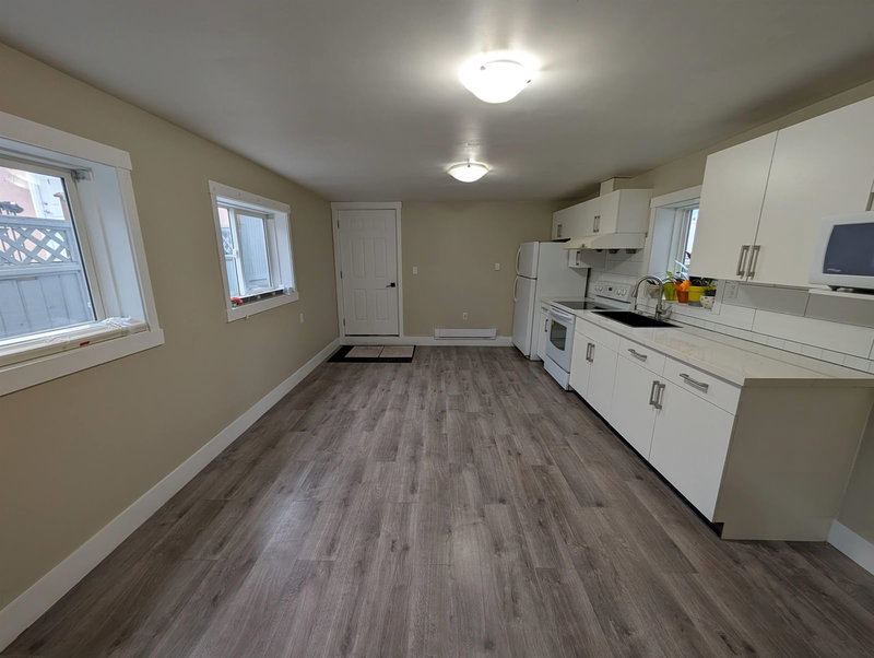 2BED SUITE - 1XXX 64 Avenue, Vancouver, V5X 2N8 | Image 3