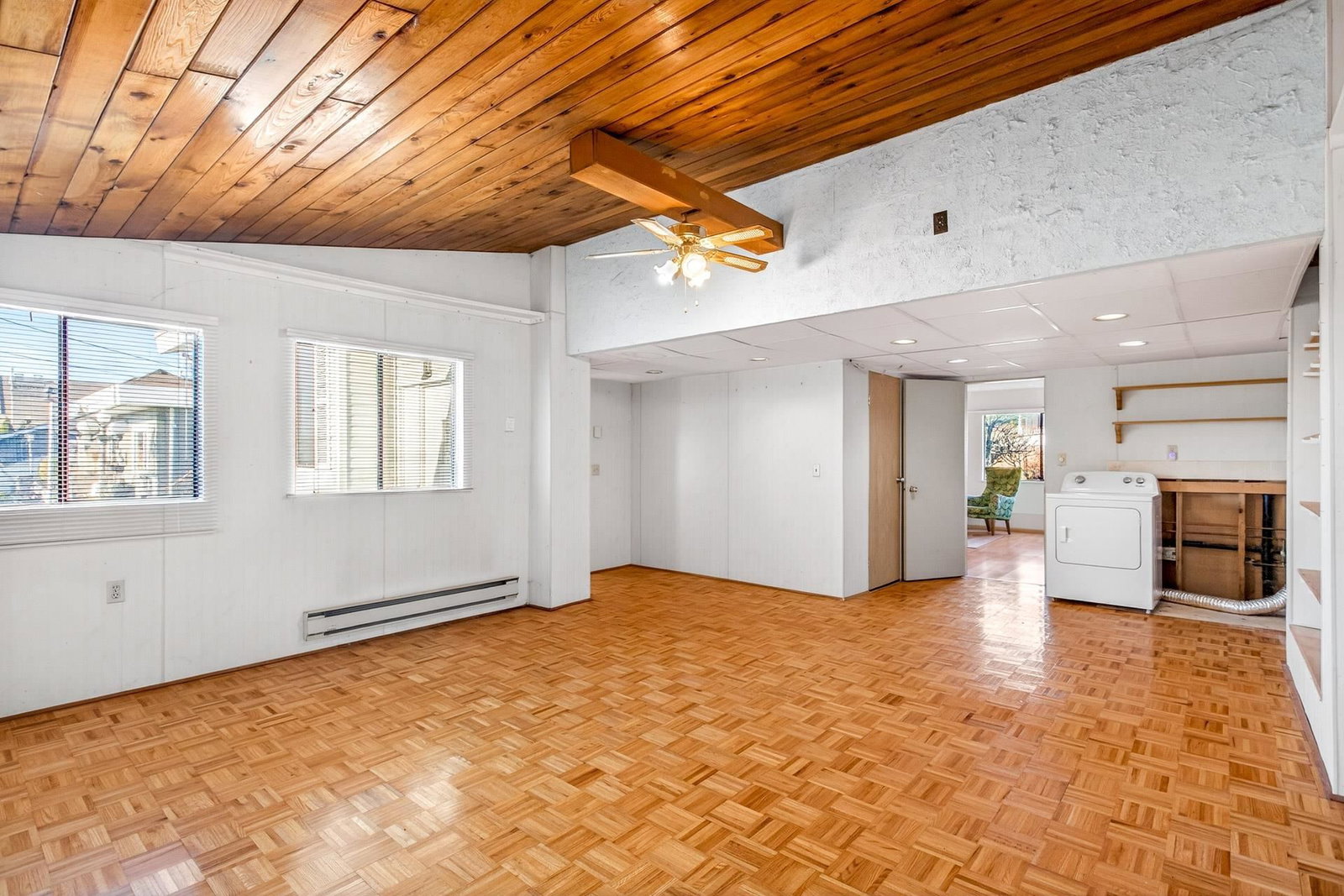Listing Image 18
