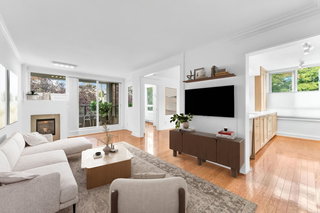 401 - 1330 Jervis Street