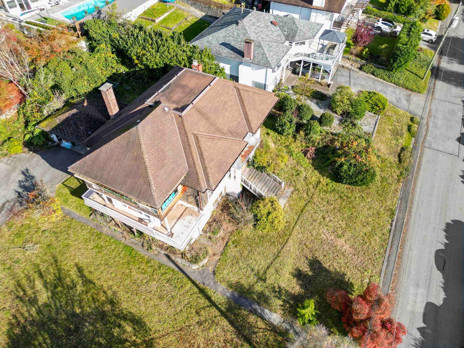 Listing Image 11