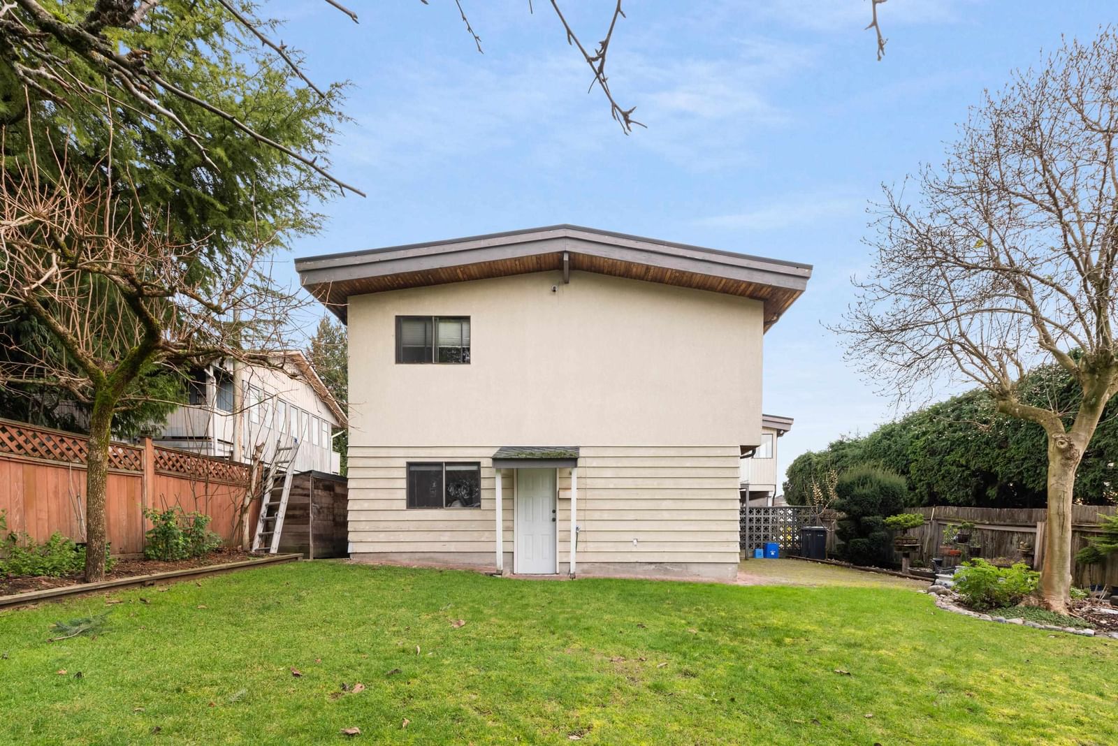 Listing Image 37