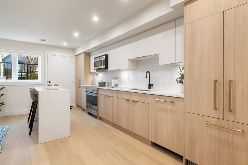 1 - 1937 Templeton Drive, Vancouver, V5N 4V9 | Image 3