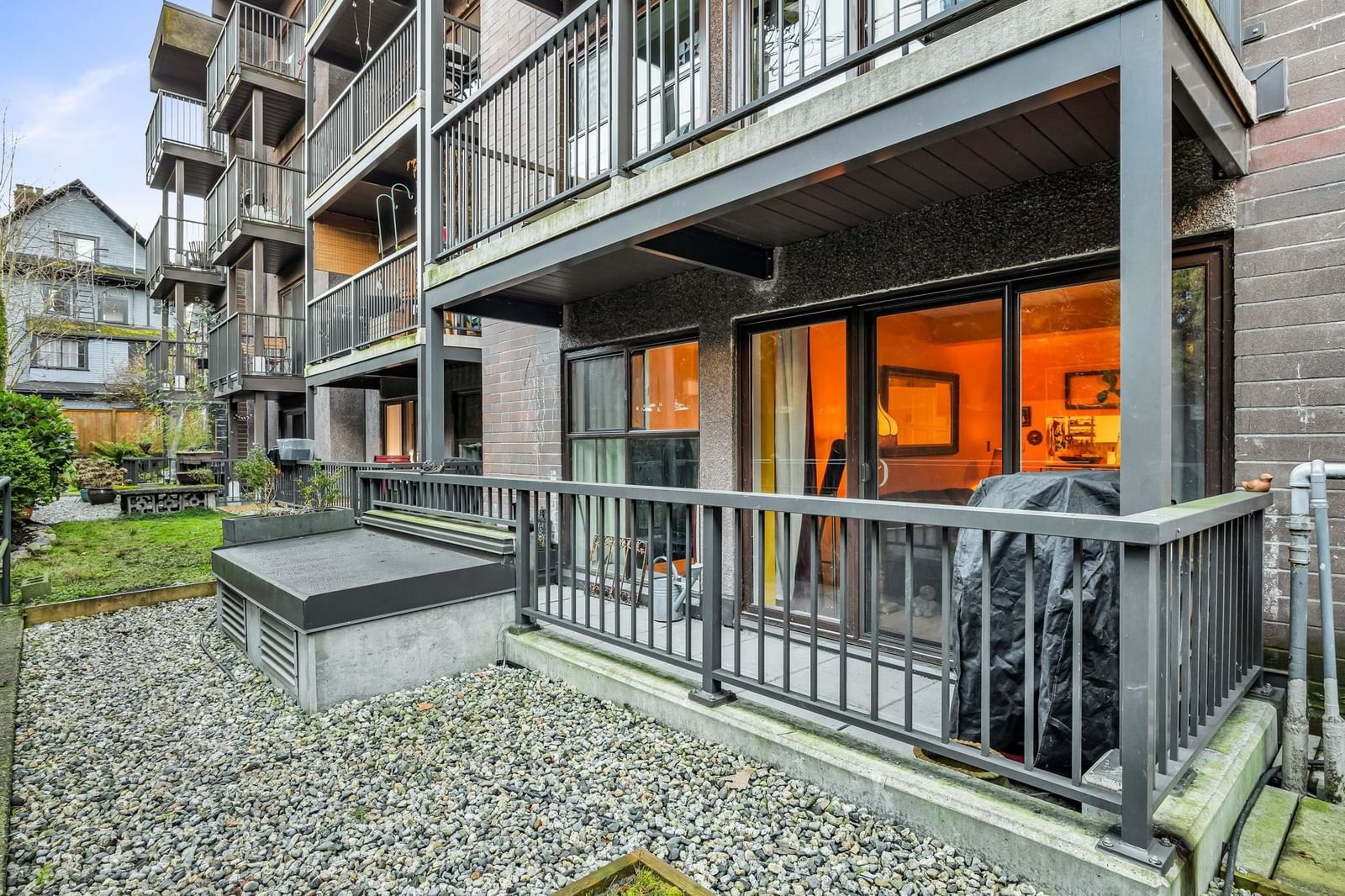 Listing Image 21
