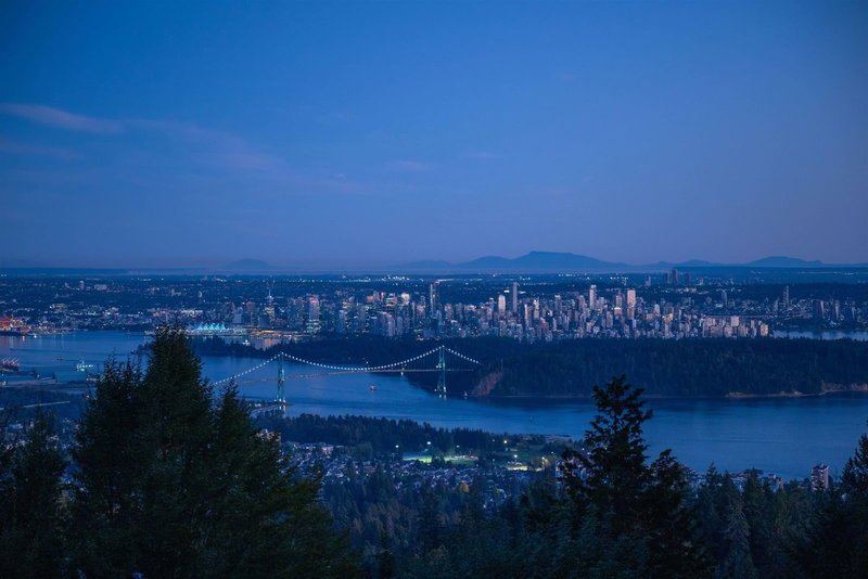 2673 Finch Hill, West Vancouver, V7S 3H3 | Image 2