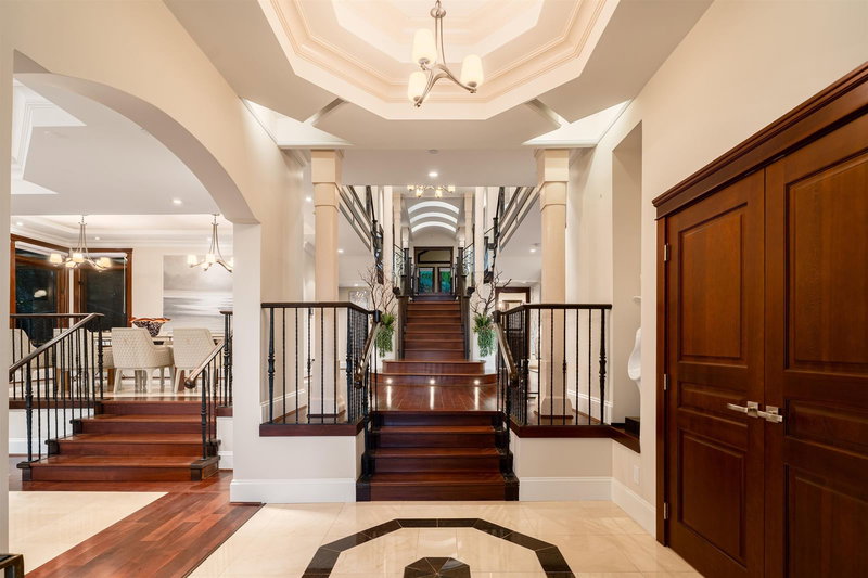 2673 Finch Hill, West Vancouver, V7S 3H3 | Image 3