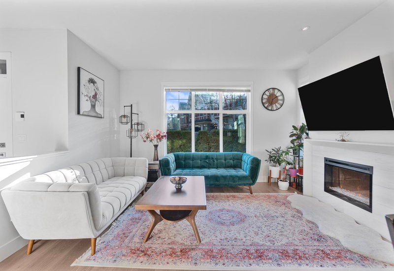 9 - 3306 Princeton Avenue, Coquitlam, V3E 0M9 | Image 2