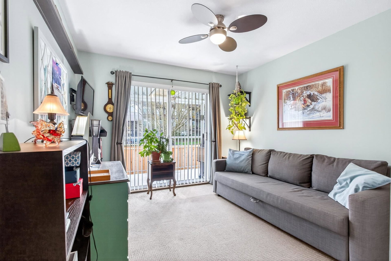 Listing Image 19