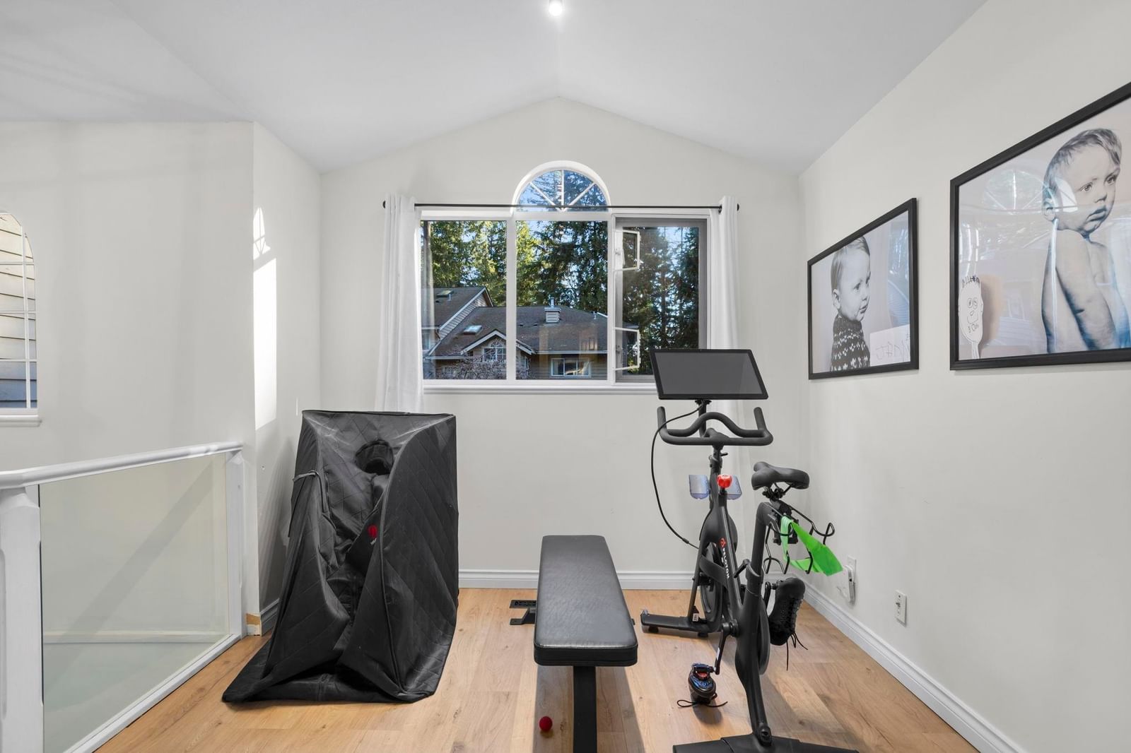 Listing Image 17